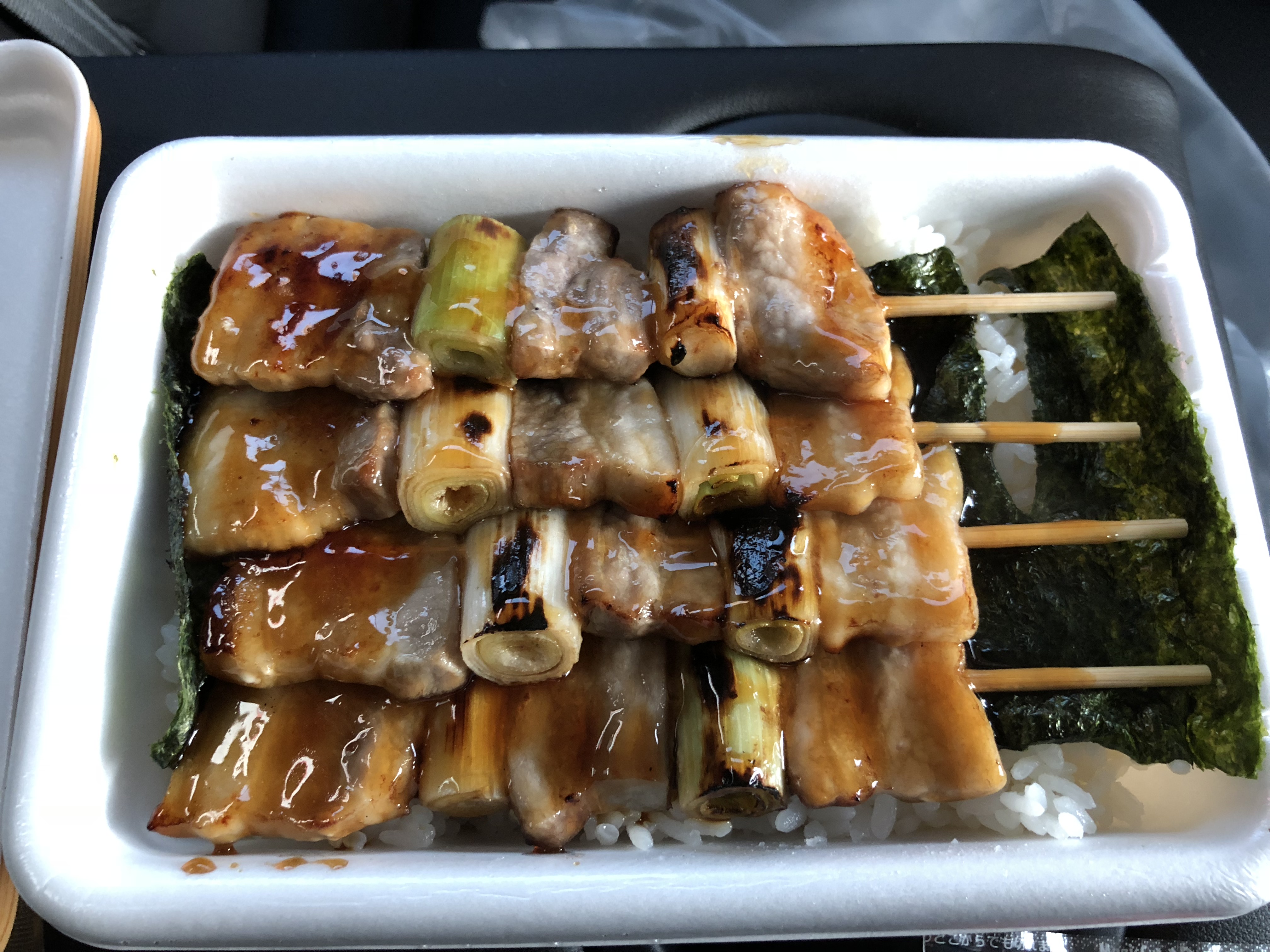 ハセガワストア ハセスト でやきとり弁当を食べてきた 道産子コスケの北海道を楽しむブログ